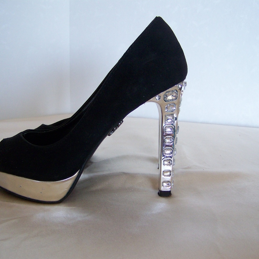 Vera Wang, Simply Vera black  stiletto platform - Picture 5 of 8